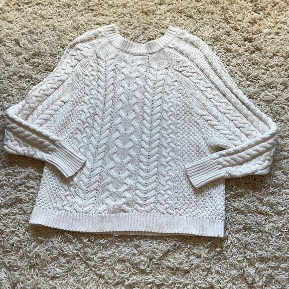 Aerie Womens Chunky Cable Knit Crew Neck Creamy White Pullover Sweater Size M - Picture 1 of 15
